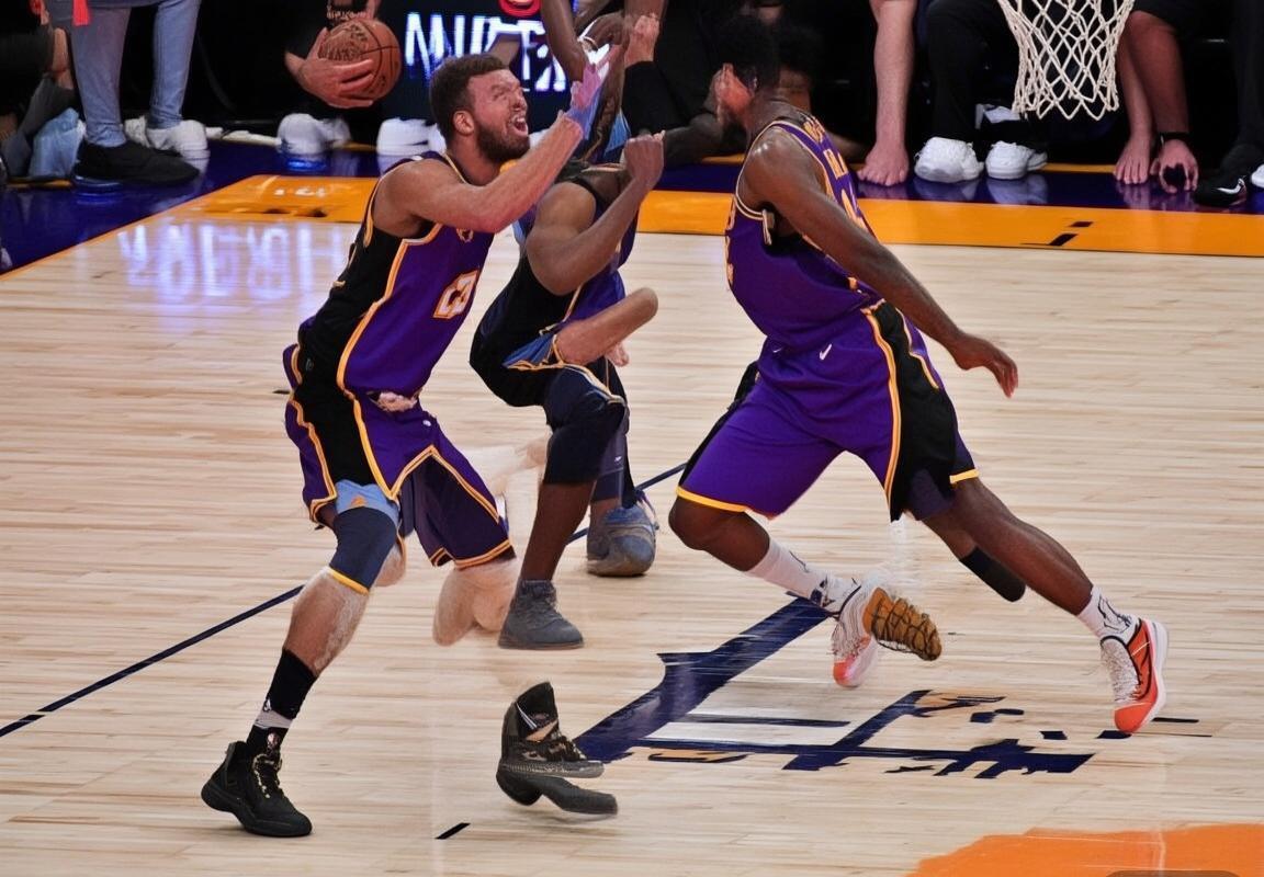 NBA湖人掘金巅峰对决：詹皇约基奇火花对决，新星未来可期(图2)